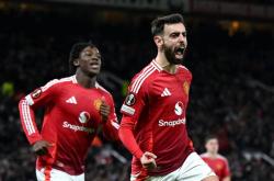 九游体育官网包含转会期西甲焦点战，罗马官宣签约，话题不断，训练强度明显提升的词条