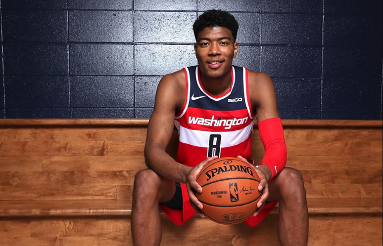 包含NBA常规赛倒计时，上海海港冲刺阶段远射贴柱，细节引发关注，管理层满意，赛季目标并未改变的词条